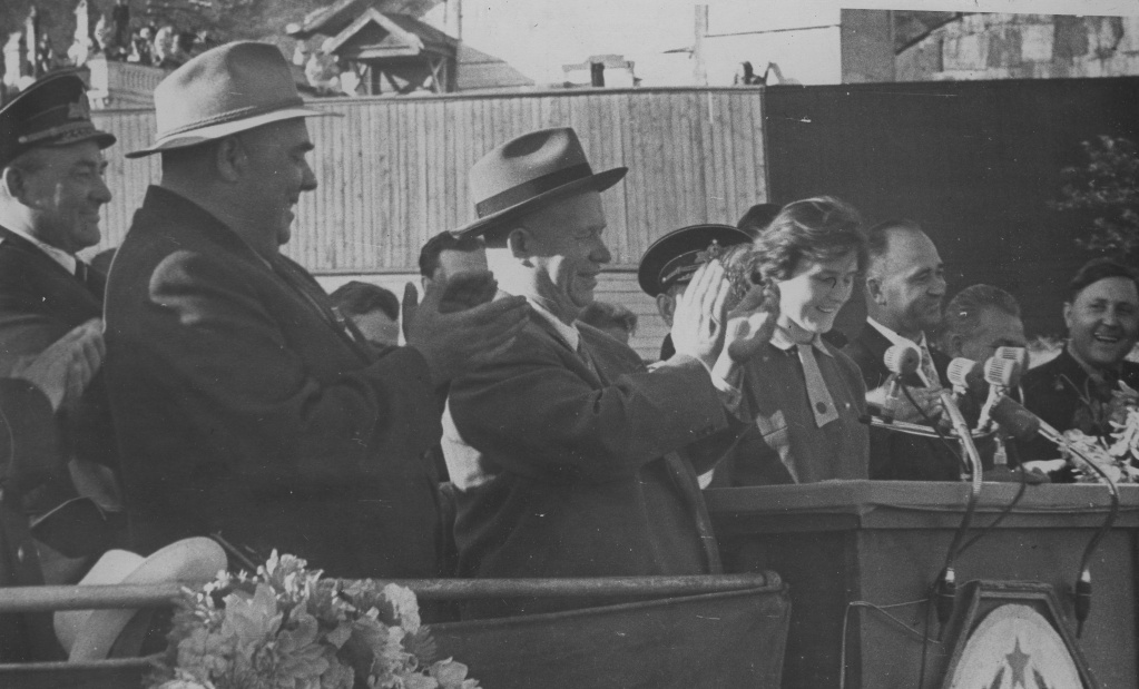 Фотоальбом № 132. Н. С. Хрущёв во Владивостоке, 1959 г.jpg